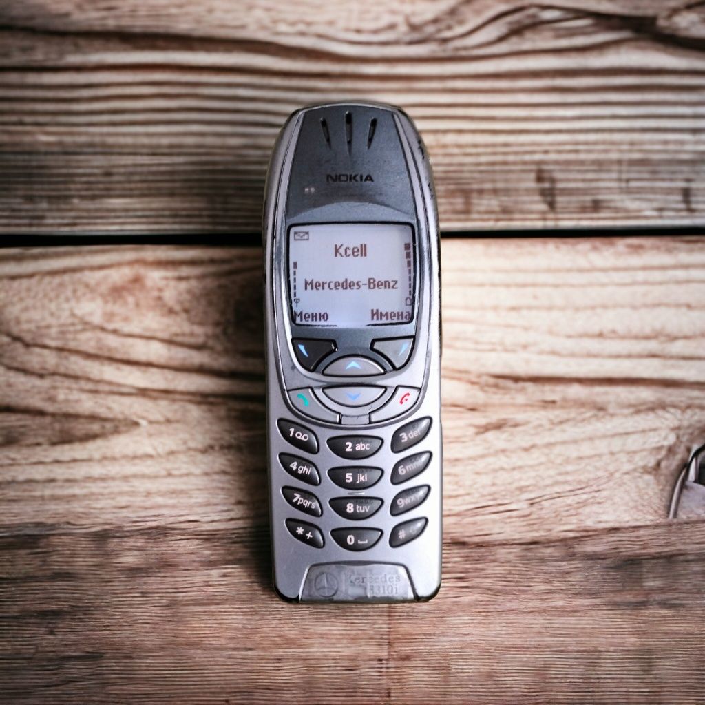 Nokia 6310i телефон, кнопочный.