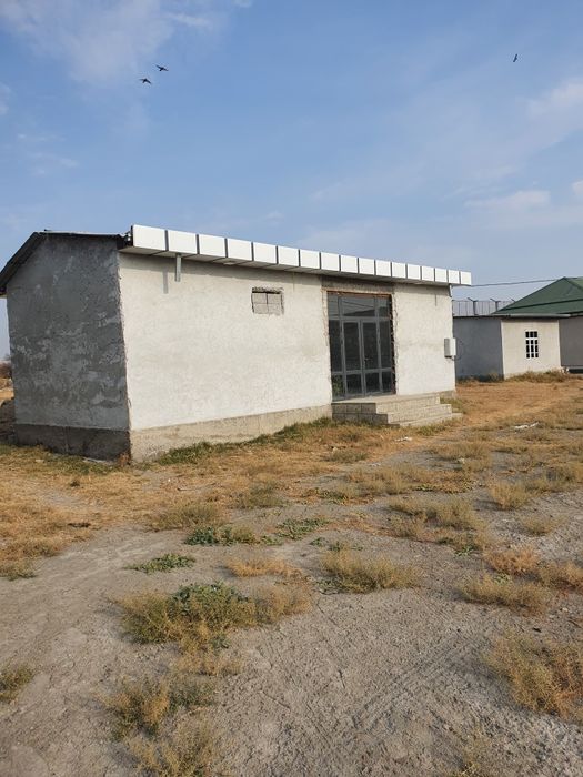 УЙ ЖОЙ,  сотилади нотурар