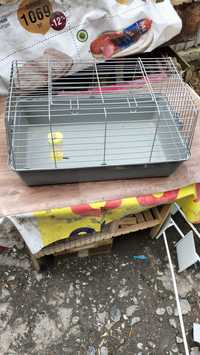 Продам клетку для кроликов хомяков
