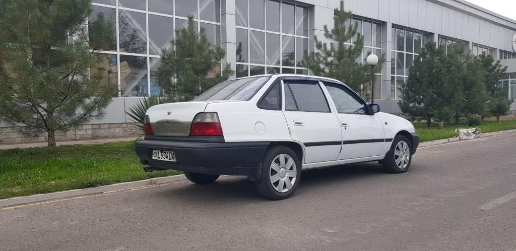 Nexia 1 ,1997,268000 км