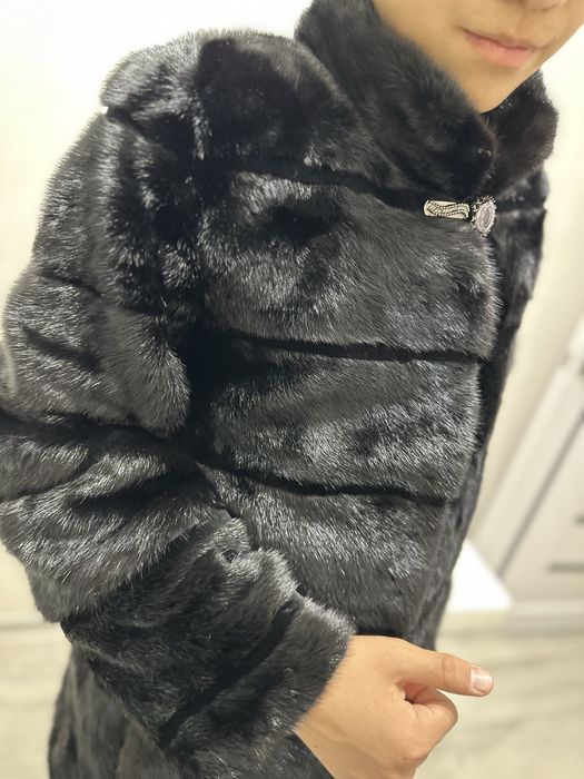 Норковая шуба в идеальном состояний