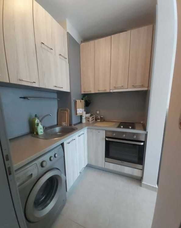 Дава се под наем Двустаен апартамент в Бургас, Сарафово - 60 кв.м за 200 € - Снимка #2