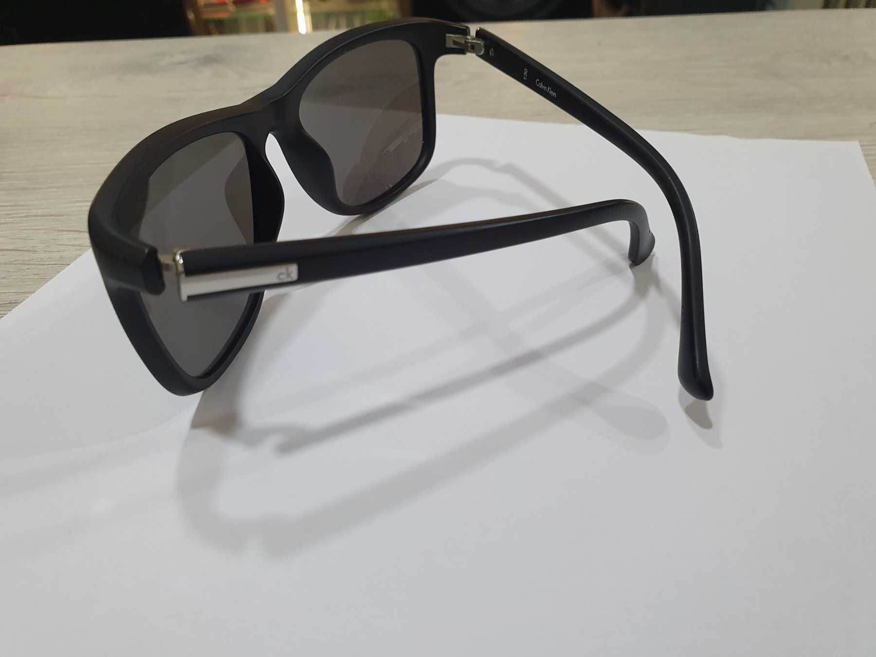 Слънчеви очила Calvin Klein CK3160S