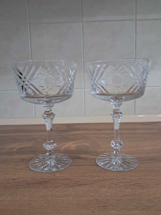 Продам хрустальные вазы