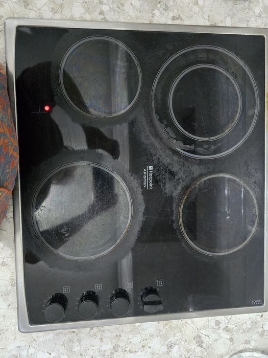 Продам встроенную плитк
