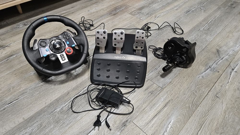 Set volan Logitech G29 + schimbator