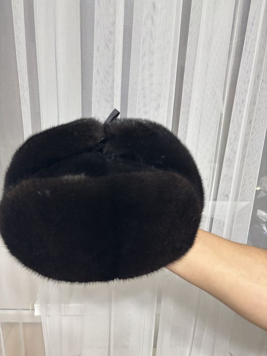 Продам натуральную цельную мужскую норковую шапку