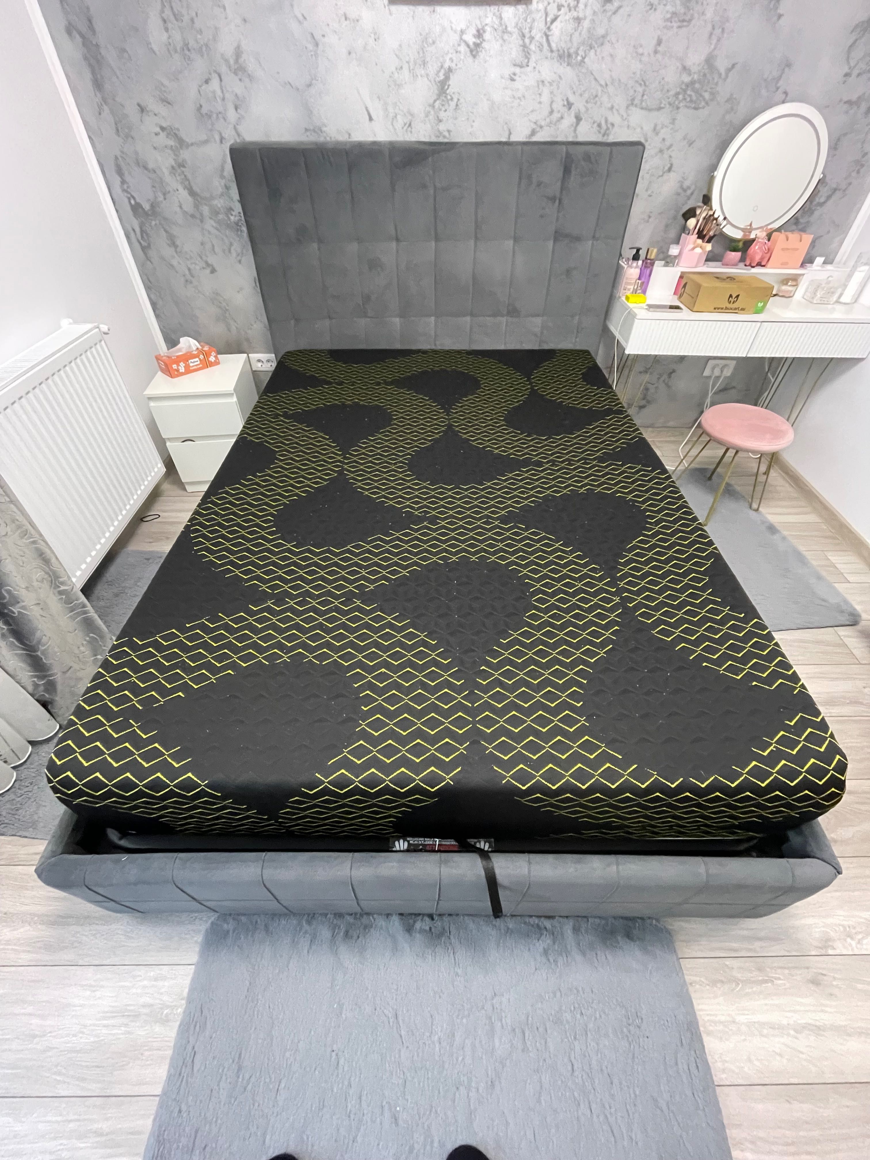 Pat + Saltea Ortopedica BlackLabel 23+5 memory, 140x200