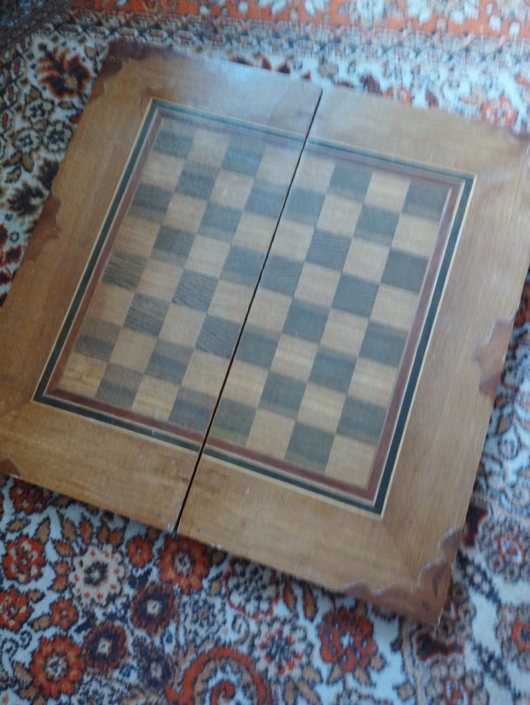 Шахматы,доска для игры в нарды
