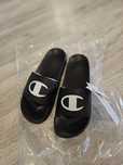 Slapi Champion size 42 (US9/UK8) piele ecologica