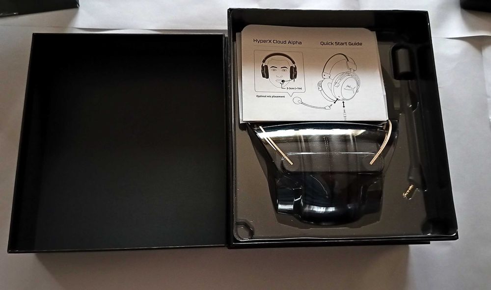 Casti HyperX Cloud Alpha Gold Limited Edition