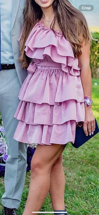 Розова рокля Юнона