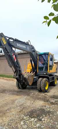 Excavator Volvo 145