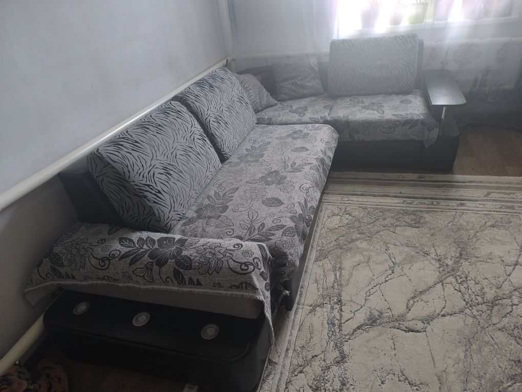 Продаётся диван раскладной