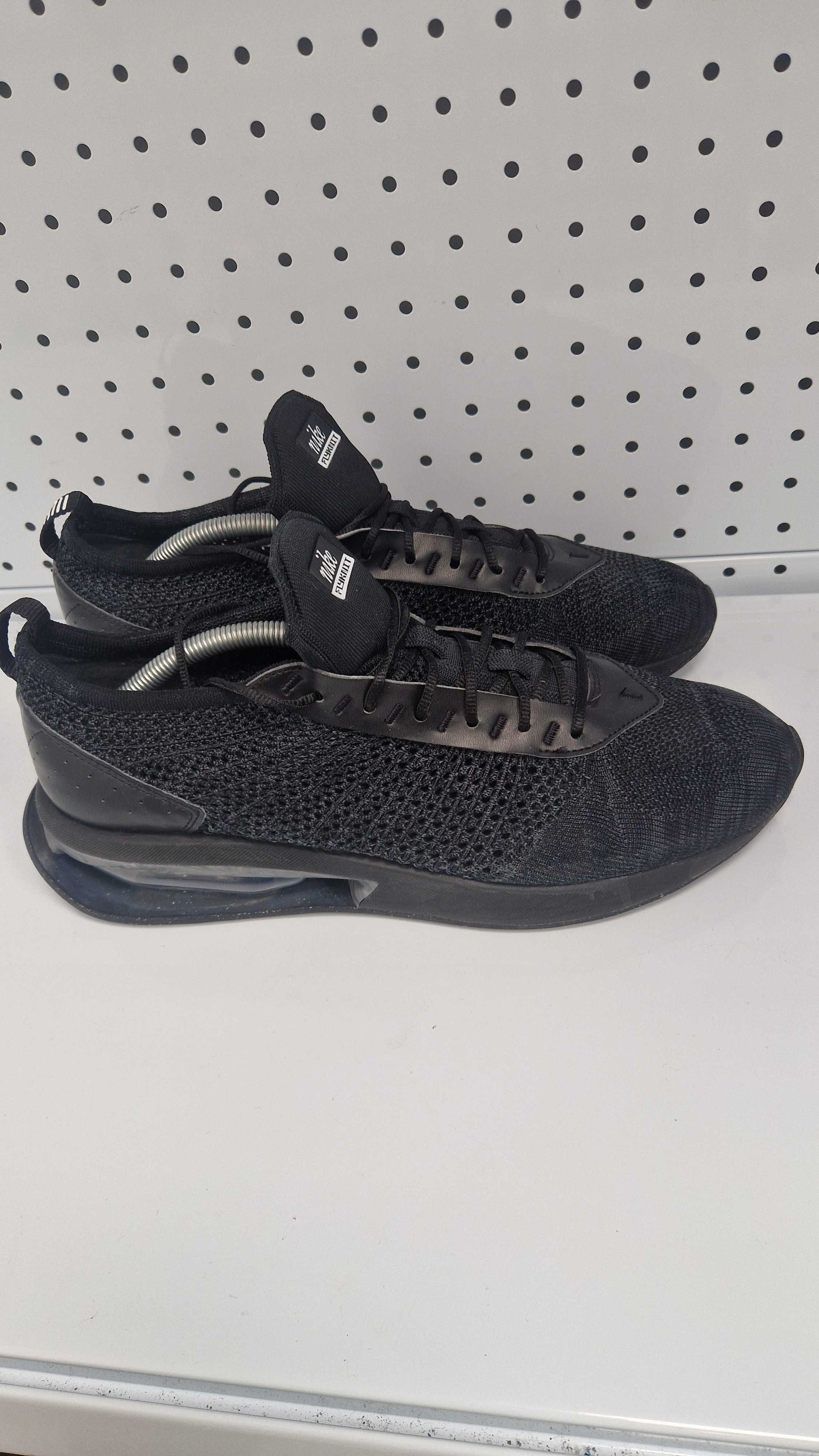 Оригинални мъжки маратонки-Nike Flyknit