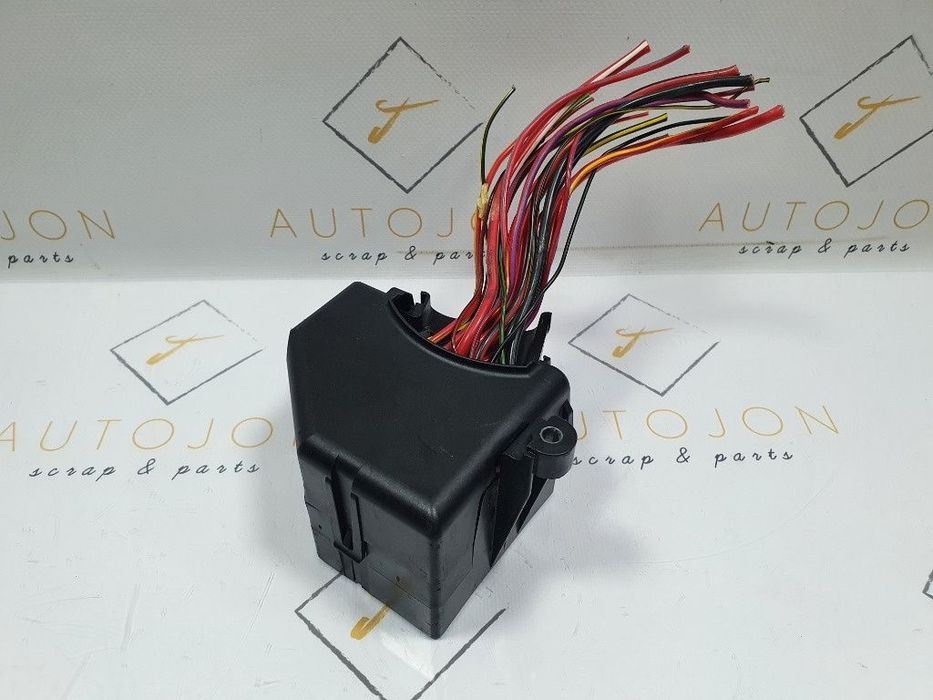 Panou sigurante VOLKSWAGEN PASSAT Variant 3C5 2005 - 20112.0 TDI BMR, CBBB 3C1941824