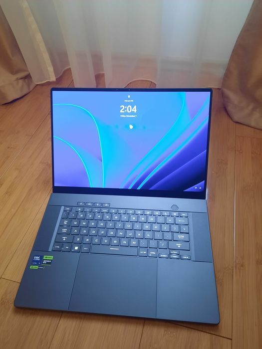 Laptop Asus Rog Zephyrus G16 RTX 4070