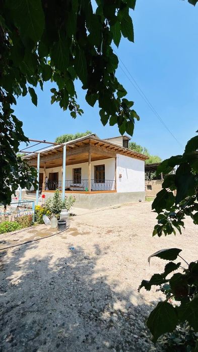 Уй сотилади 6 хонали