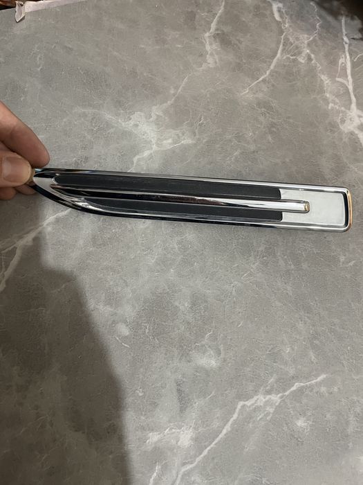 Ornament aripa stanga fata Ford Mondeo