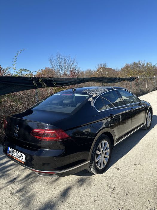 Volkswagen Passat GTE PLUG IN HIBRID 2021  avariat / avariata