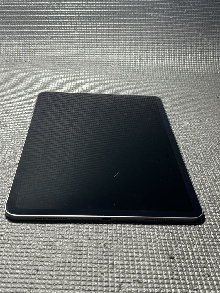 Apple iPad Pro 11 inch (generatia a 2-a)