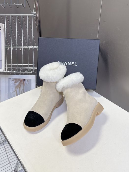 Ghete Chanel , calitate premium , pe comanda , noi , 36