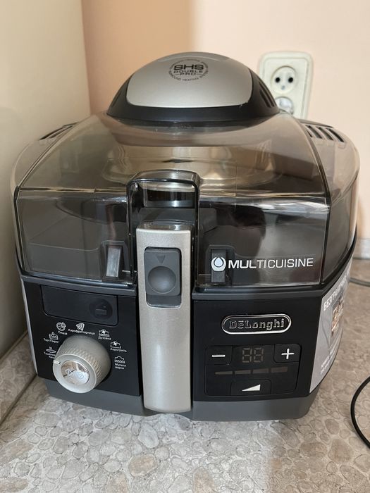 Продам мультиварку Delonghi