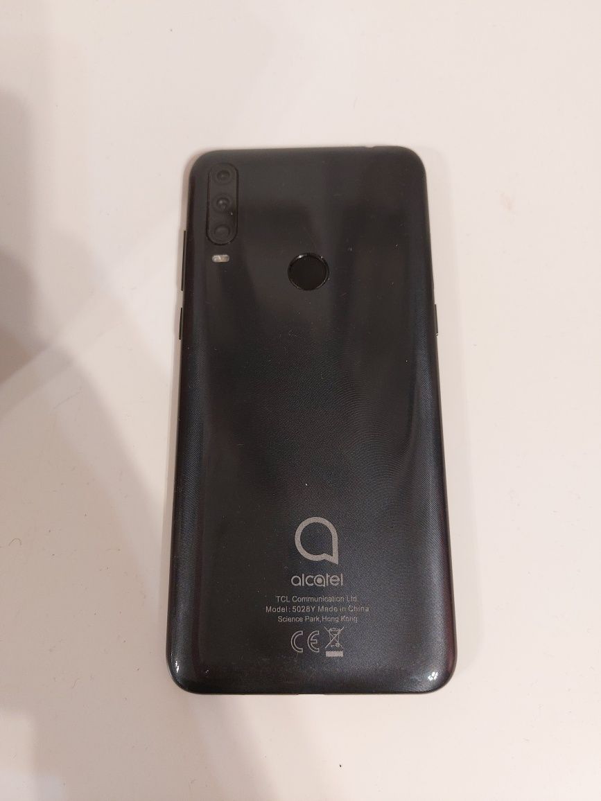 Vand Telefon Alcatel 1S 2020