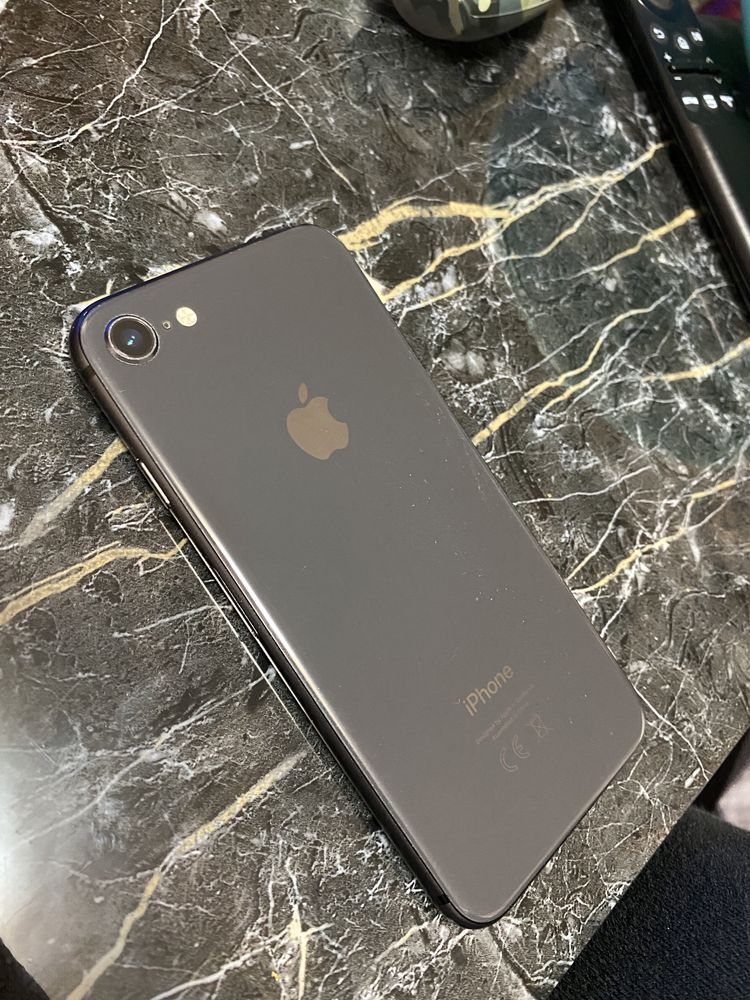 Iphone 8 Space gray 64GB
