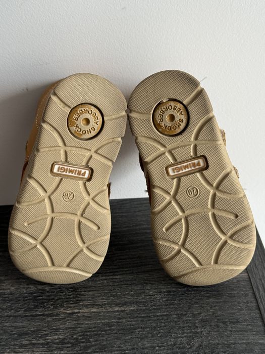 Ghete Primigi nr. 20