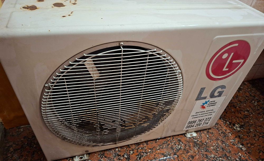 LG климатик 12 BTU