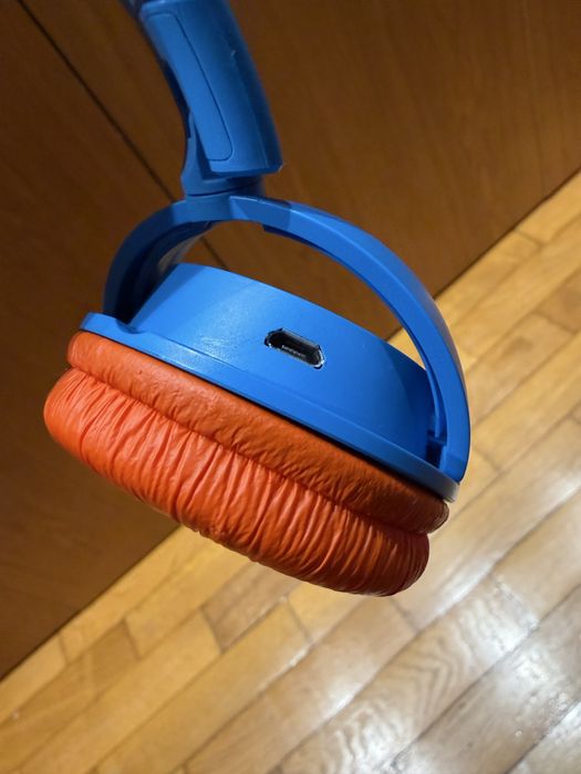 Casti JBL Jr wireless