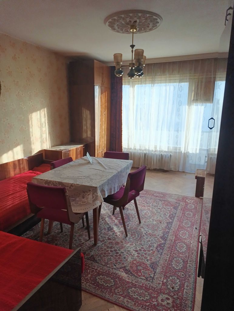 Продава се Тристаен апартамент в Варна, Младост 1 - 82 кв.м за 1696 €/кв.м - Снимка #2