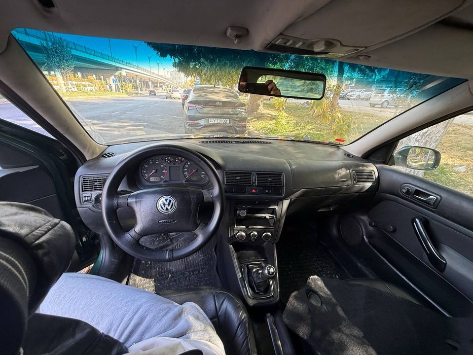 Продается Volkswagen Golf 4