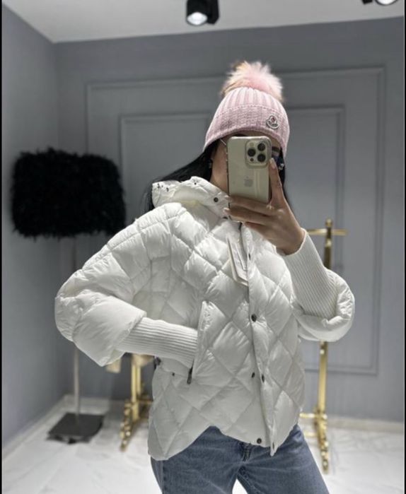 Дамско бяло зимно яке