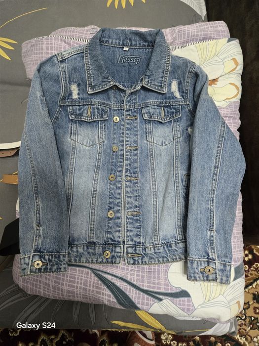 Джинсовая курточка.До 11 лет