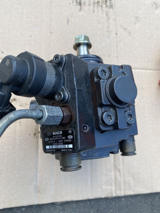 Kit Injectie Pompa rampa injectoare Hyundai Kia  1.7 CRDI Pret 2600lei