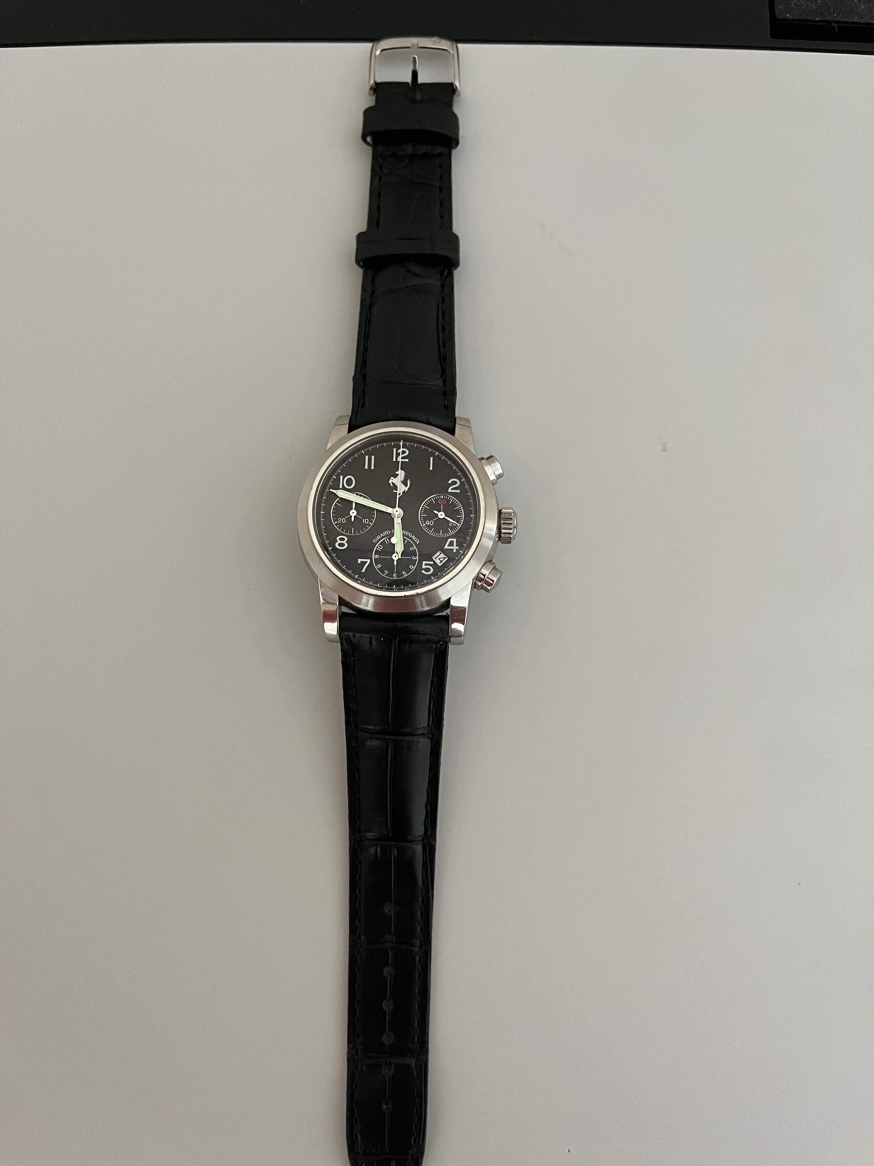 Ceas Girard Perregaux Ferrari chronograph 8020