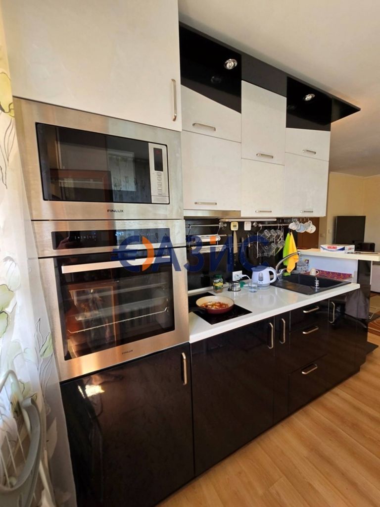 Продава се Едностаен апартамент в Несебър - 48 кв.м за 1313 €/кв.м - Снимка #10