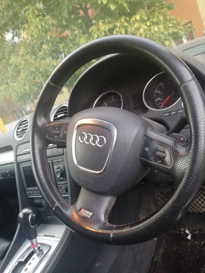 Dezmembrez Audi a4 b7 cabrio 3.0 tdi quattro