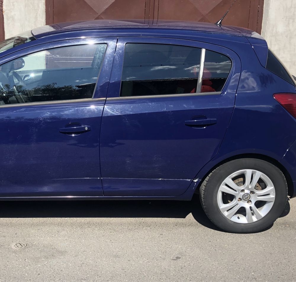 Opel Corsa 2012, Automat