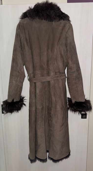 Дълго  палто от естествена кожа и Енот размер М/Л