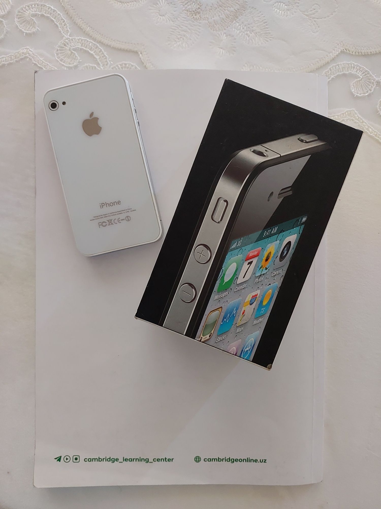Iphone 4S sotiladi