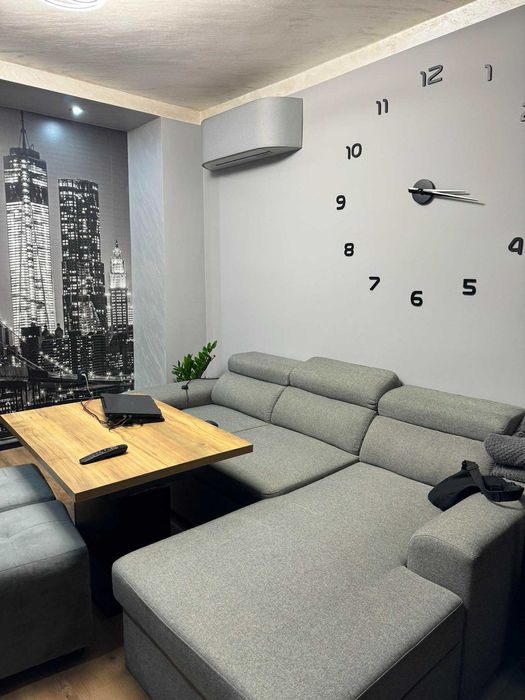 Продава се Тристаен апартамент в Бургас, Сарафово - 70 кв.м за 1460 €/кв.м - Снимка #1