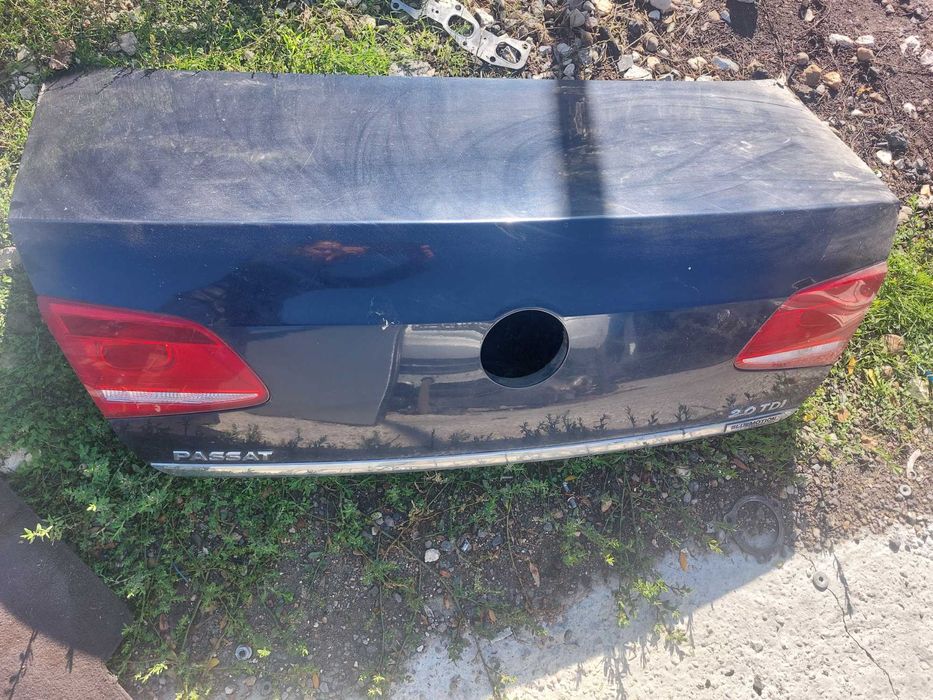 Заден капак за VW Passat B7 2010-14 седан с вътрешни стопове