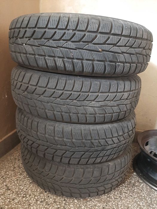 4 бр 175 70 13 Hankook  зимни