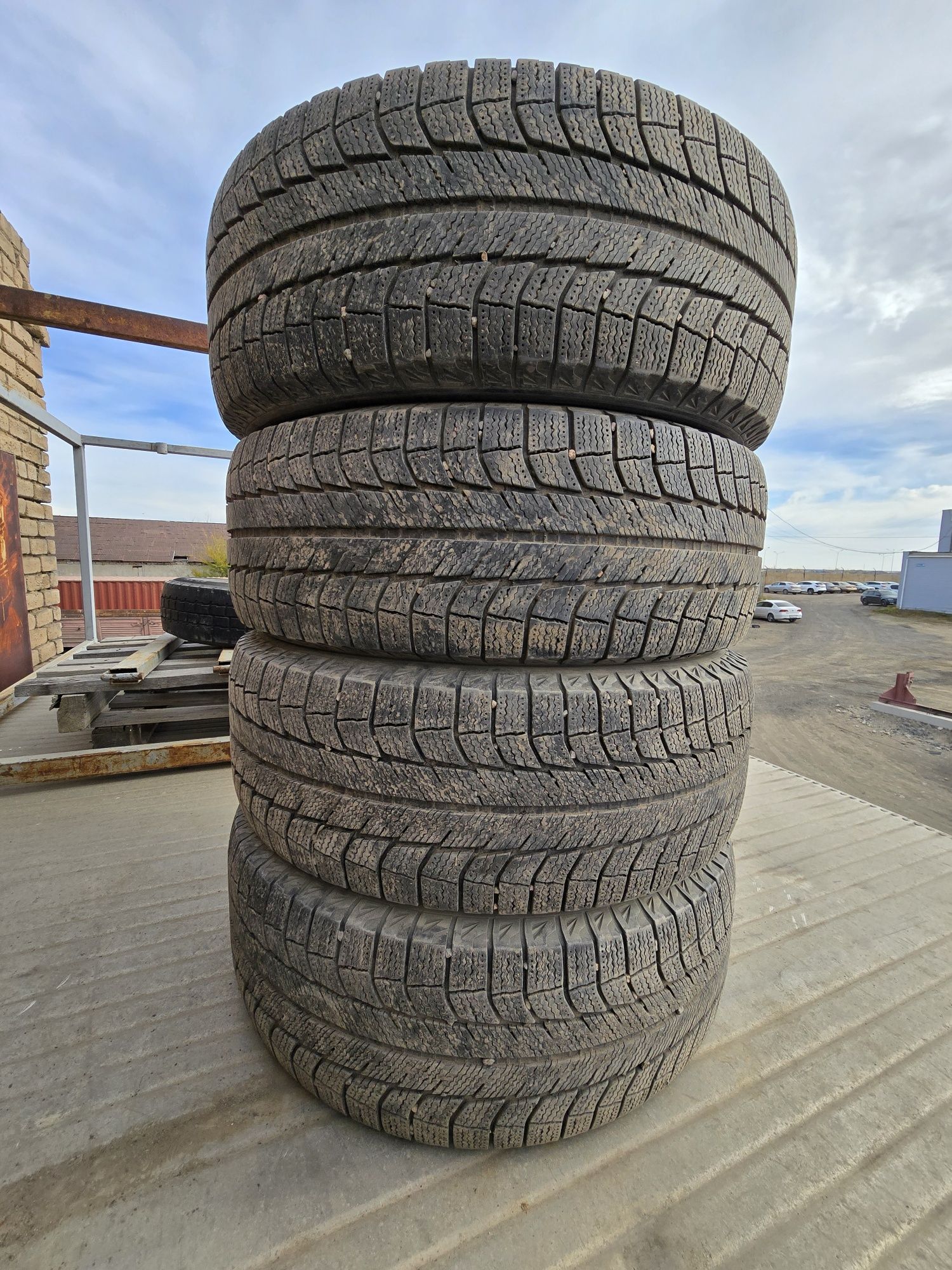MICHELIN Latitude X-Ice 2 265/60 R18