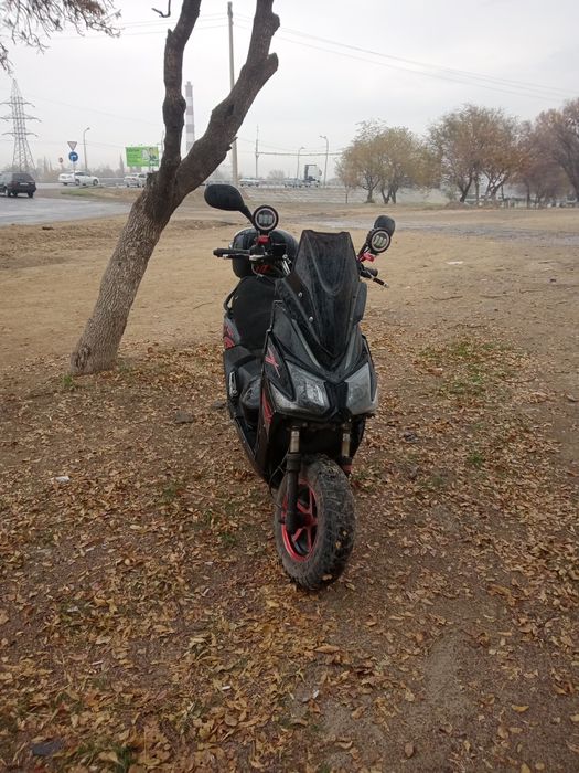 Продам Мопед Самурай 150куб Лия мотор на ходу звоните мне пишите на Ва