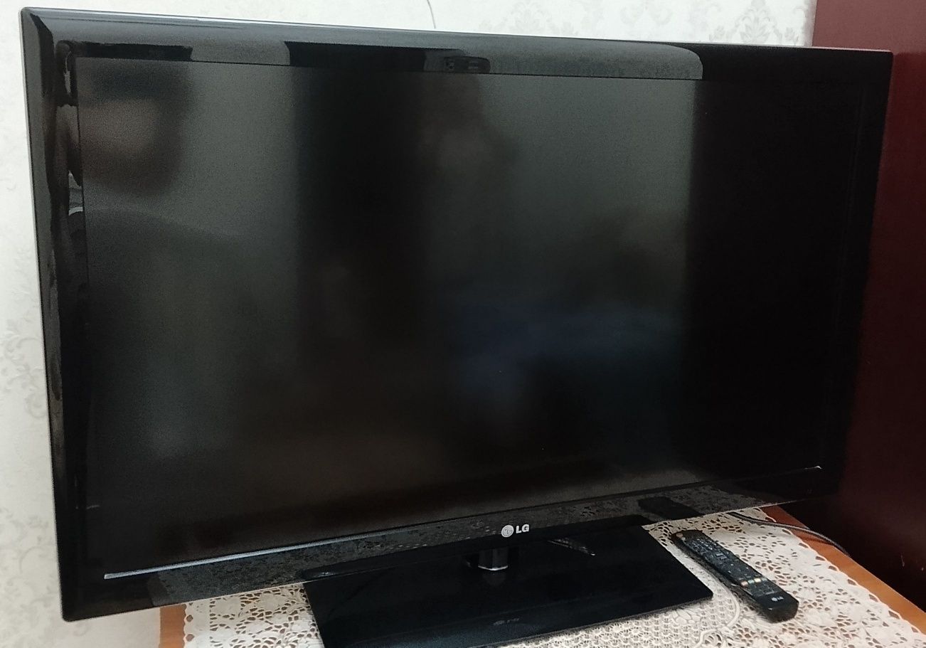 Телевизор LG 42LK530