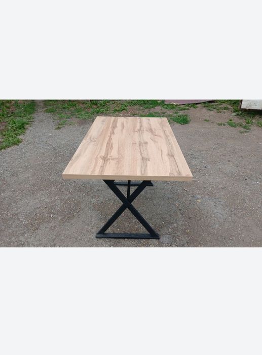 Столы для кафе и ресторанов